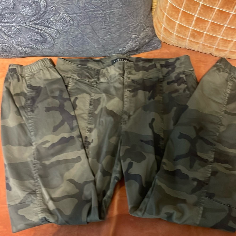 Camo cargo